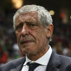 开云体育在线-换帅甭想了 五盾问题在中场 桑托斯有勇气改变吗